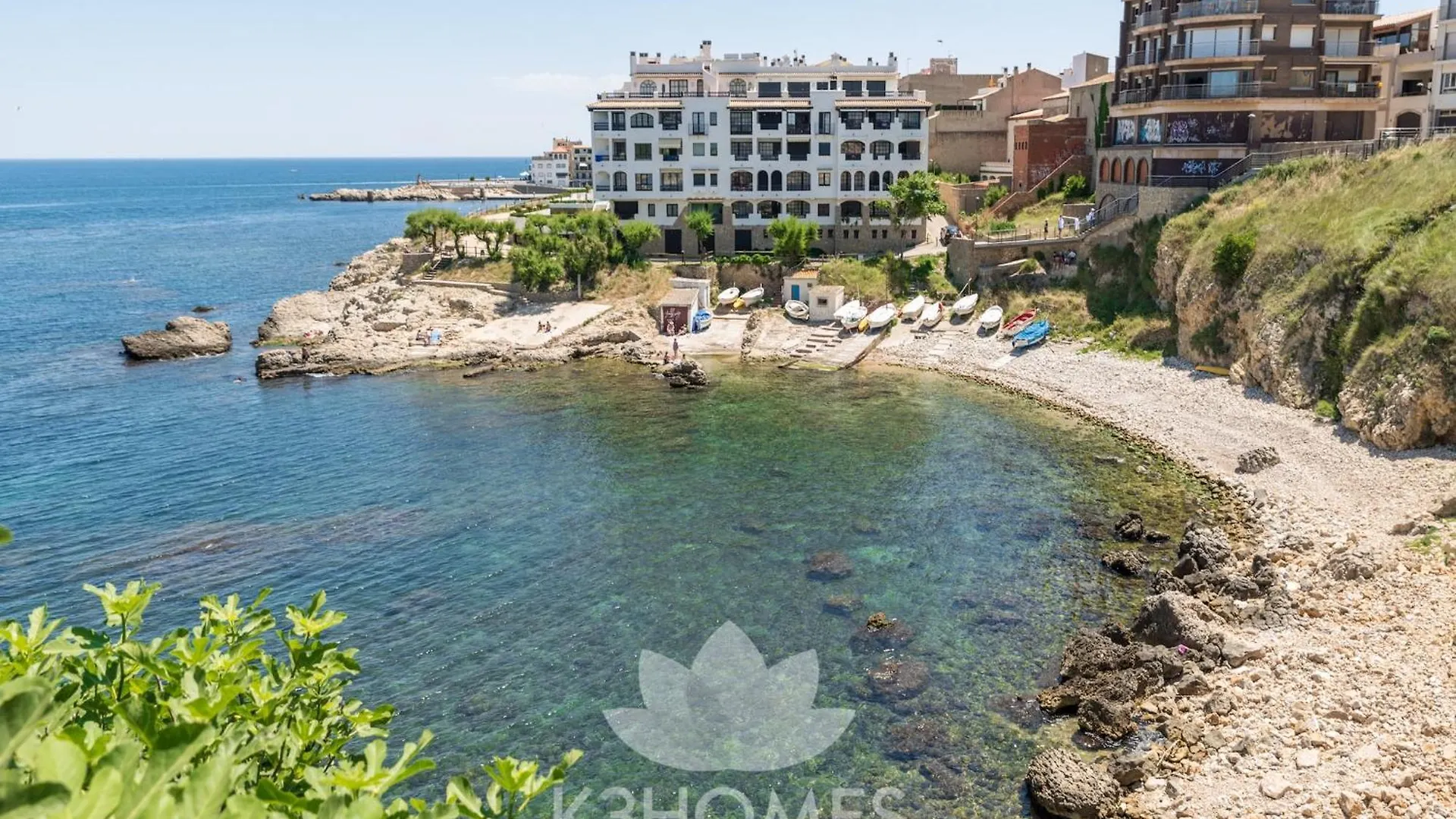 Frontline Apartment With Sea Views L'Escala